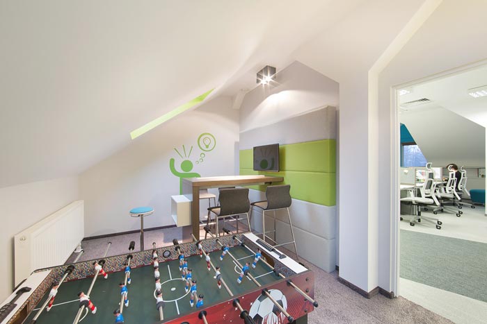 服装设计公司办公室创意区域装修设计案例效果图