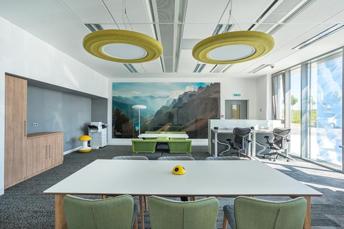 软件技术公司办公室如何装修？